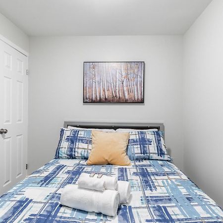 1Br Basement Condo - James Street Χάμιλτον Εξωτερικό φωτογραφία