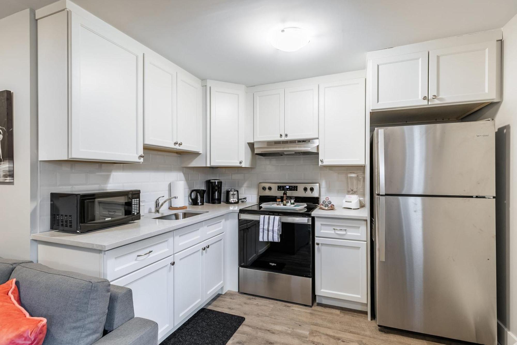 1Br Basement Condo - James Street Χάμιλτον Εξωτερικό φωτογραφία